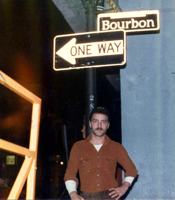 BourbonSt.jpg (90810 bytes)